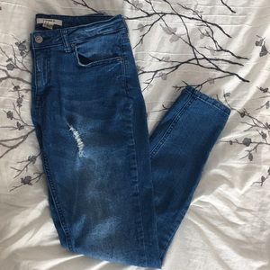 Light Wash Distressed Jeans